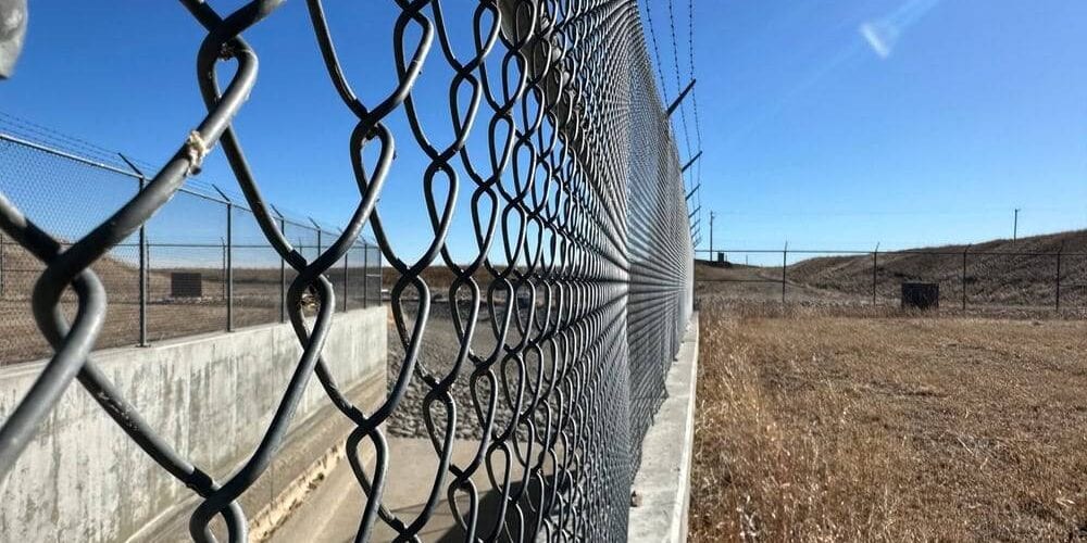 commercial chain link fencing heavy duty