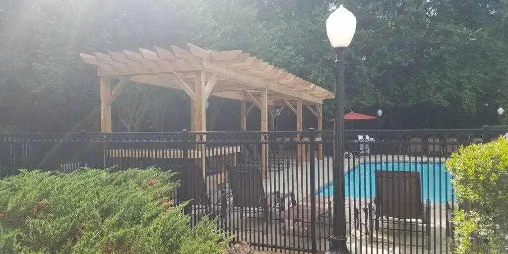 aluminum fencing pool