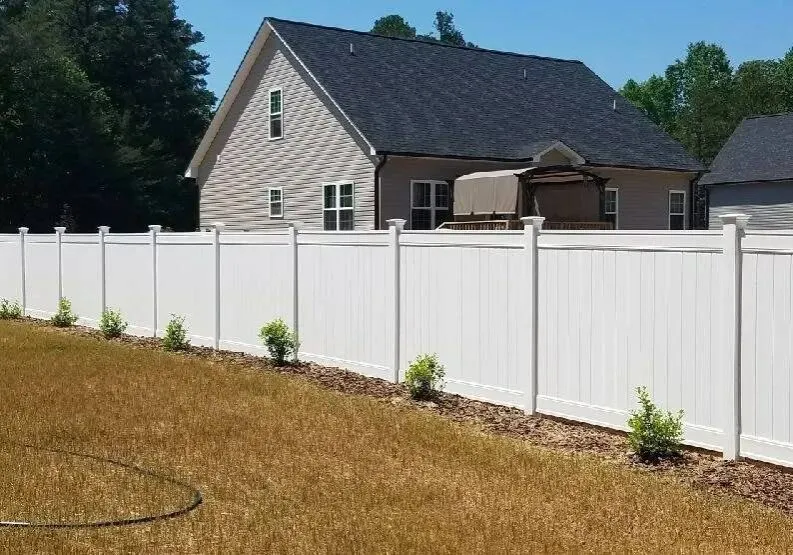 service vinyl fence